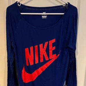 Nike stretch long sleeve